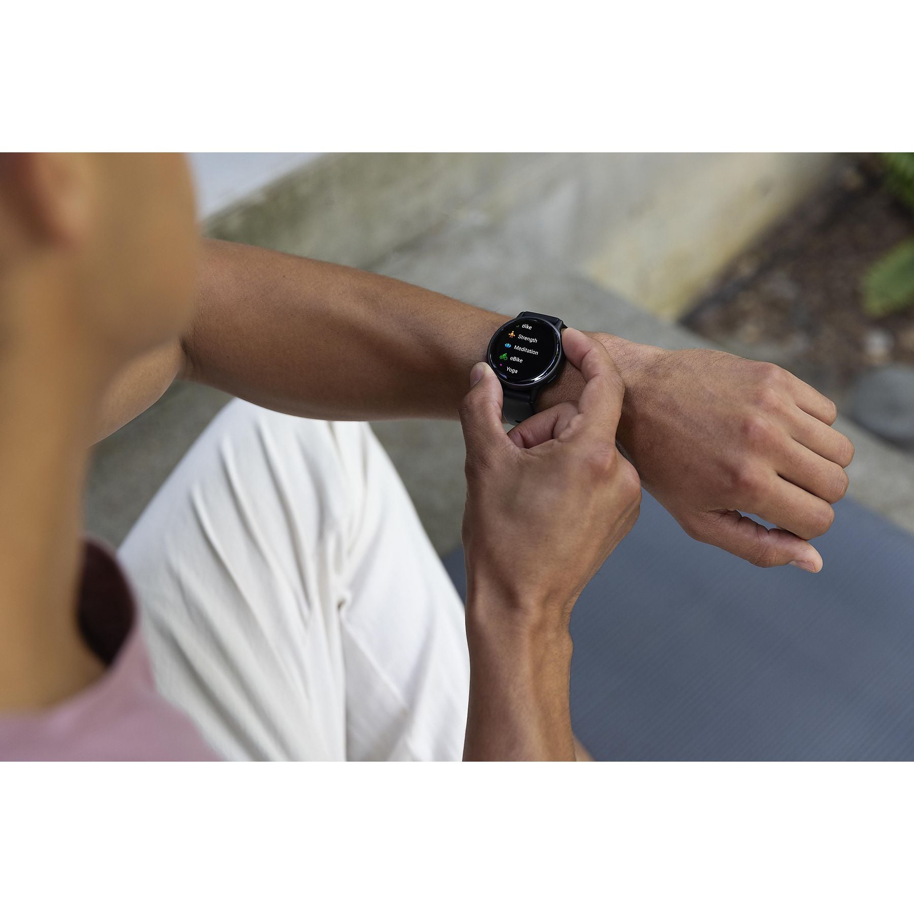 GARMIN VIVOACTIVE® 5 MUSIC Smartwatch faserverstärktes Polymer Silikon, 20mm, Schwarz/Schiefergrau GARMIN