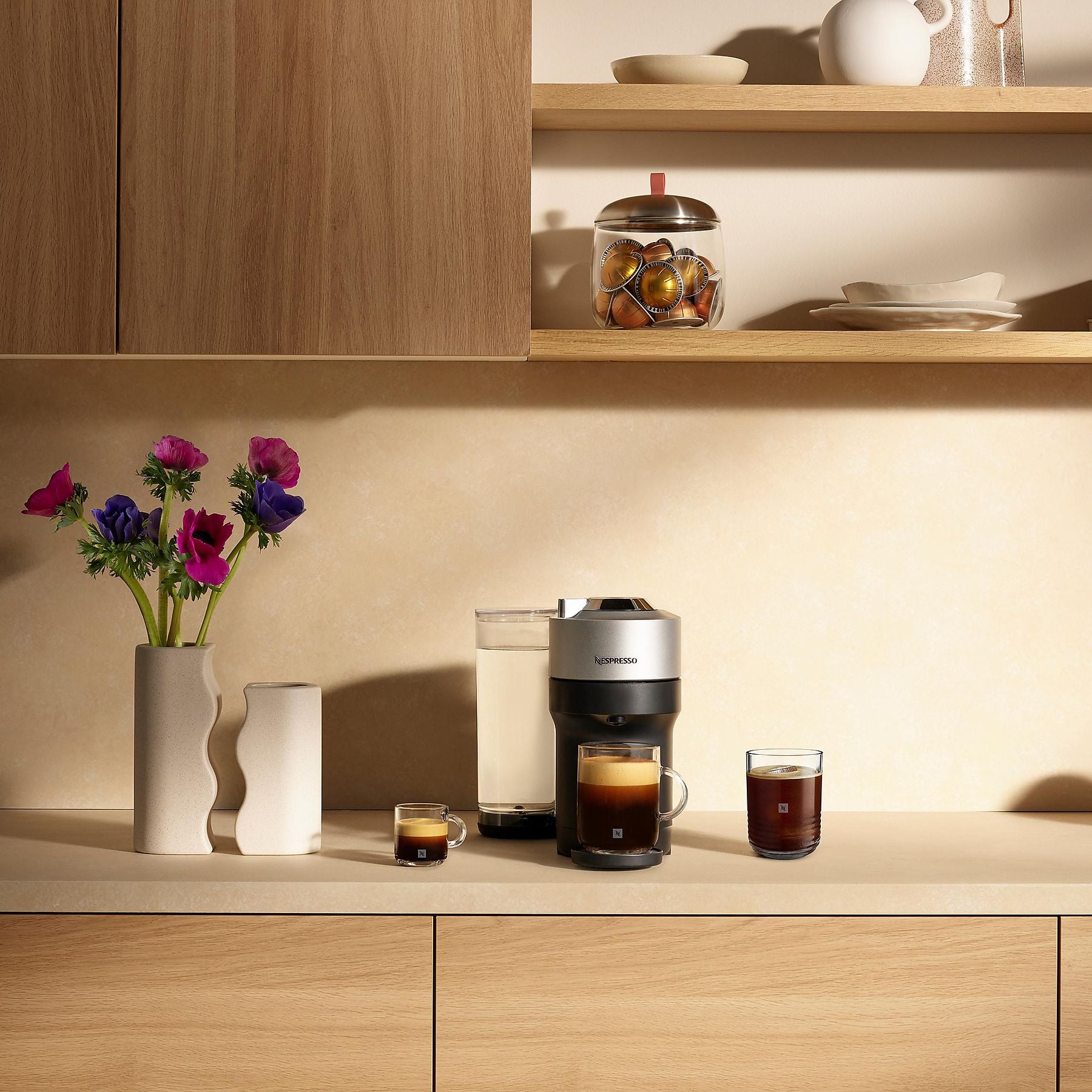 KRUPS Nespresso XN930T Vertuo Pop+ Kapselmaschine Titan/Schwarz KRUPS