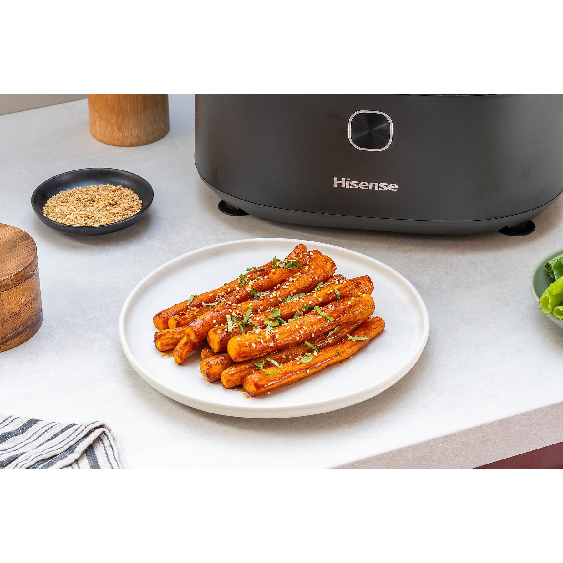 HISENSE HAF1350DR mit Rührarm Heißluftfritteuse HISENSE