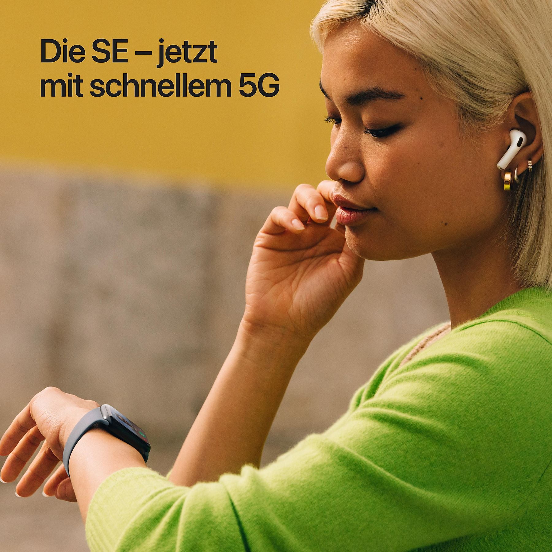APPLE Watch SE 3 Cellular 40, 2025 Smartwatch Aluminium Fluorelastomer, 150-200 mm, Mitternacht APPLE
