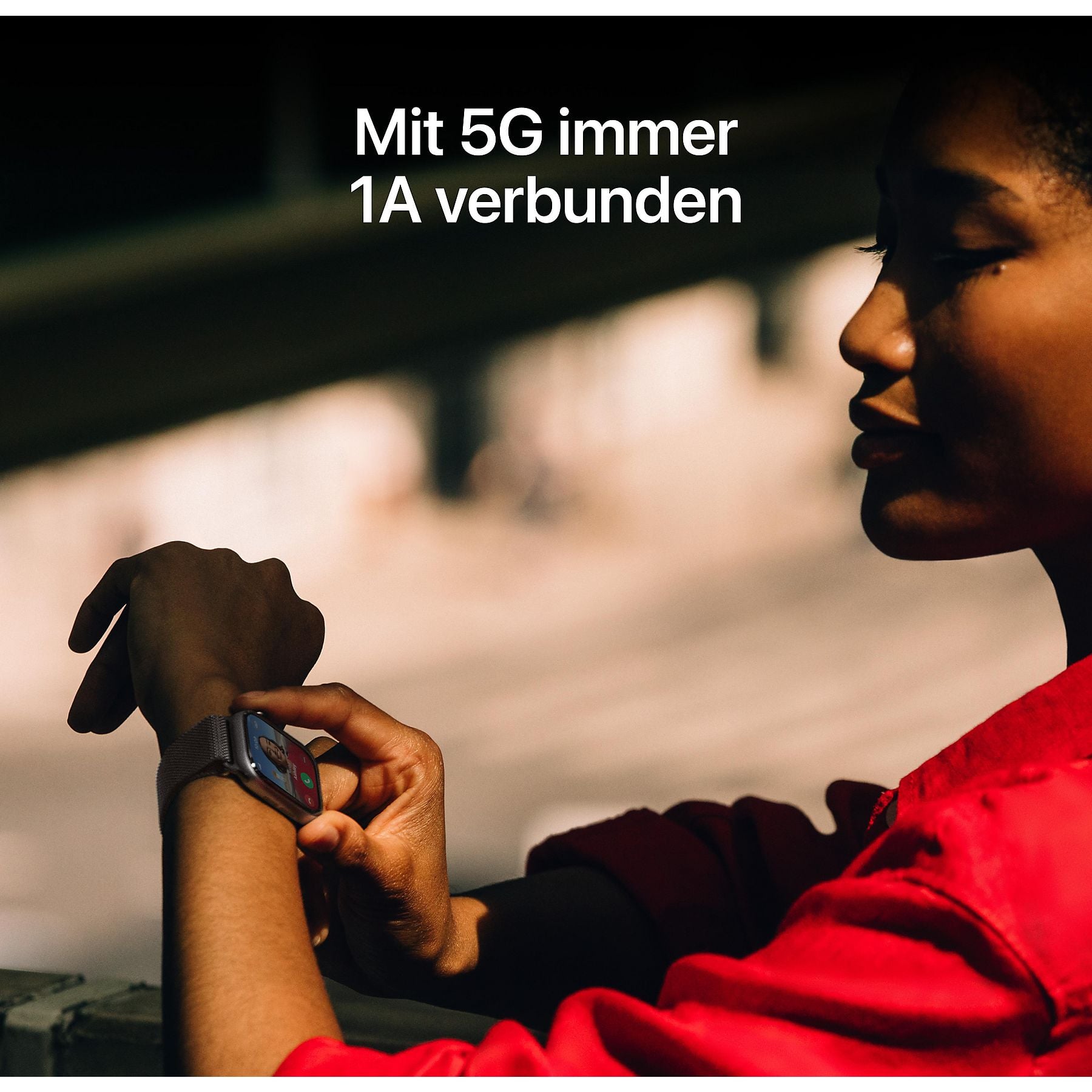 APPLE Watch Series 11 Cellular 42, 2025 Smartwatch Aluminiumgehäuse Fluorelastomer, 130-180 mm, Space Grau/Schwarz APPLE