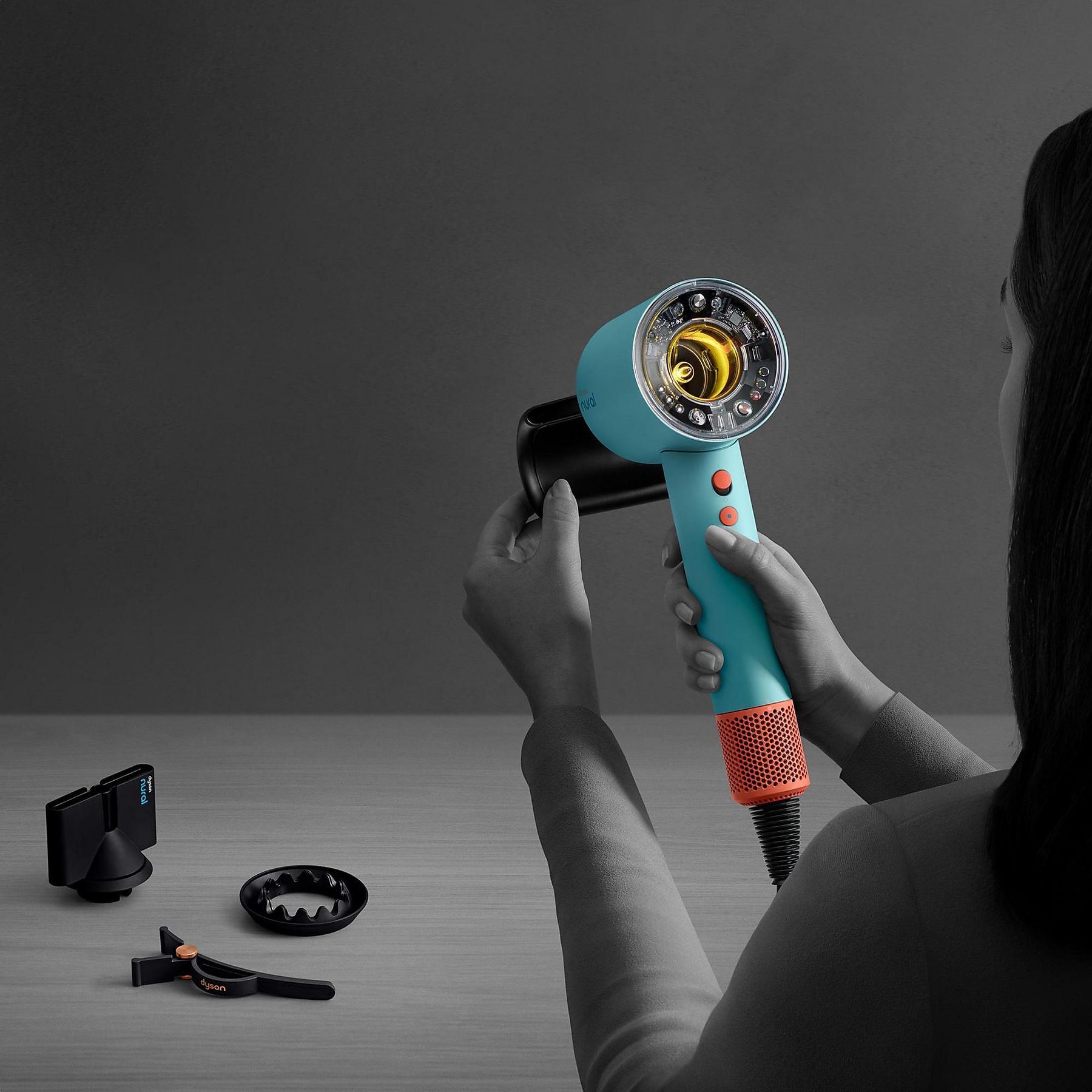 DYSON 515276-01 SUPERSONIC NURAL Haartrockner Ceramic Patina / Topaz (1600 Watt) DYSON